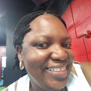 Meet your Posher, Helen